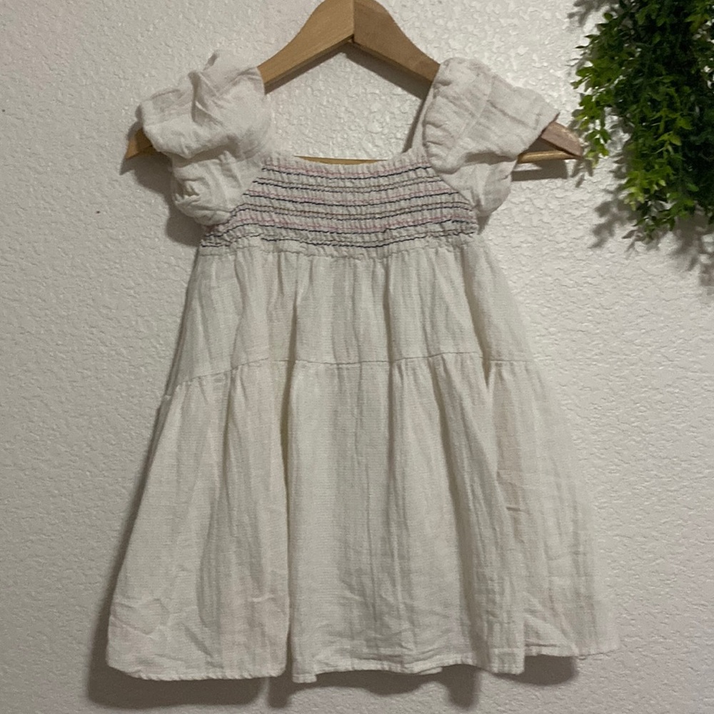 Zara Off White Smocked Short Sleeve Top Size 5